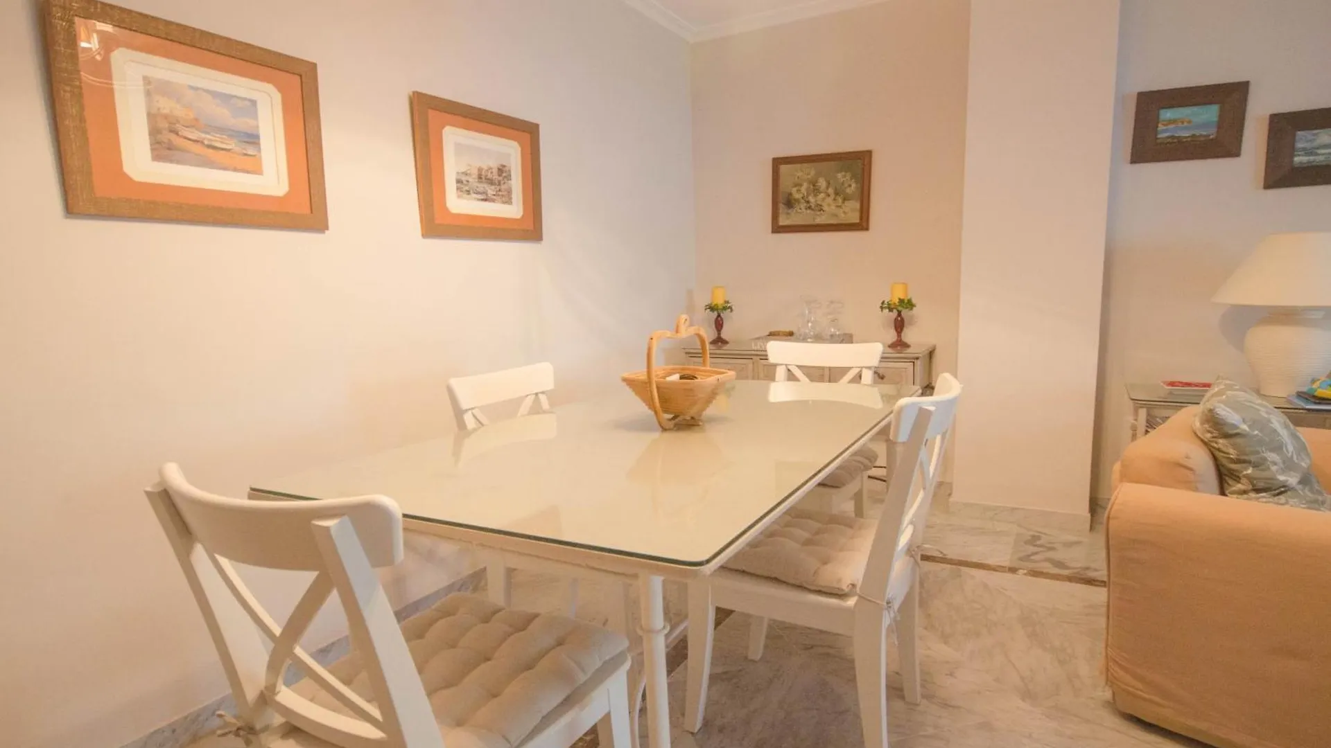 Lorcrisur Aparment - Charming Next To Puerto Banus Lägenhet Marbella